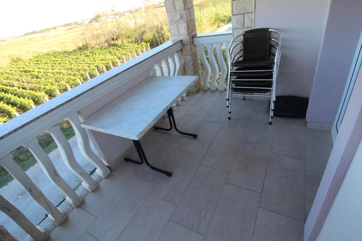Apartments Helena Zadar Vrsi Eksteriør bilde